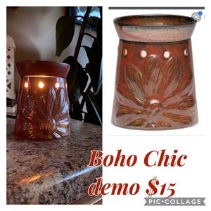 Scentsy Boho Chic demo. Does not have box.